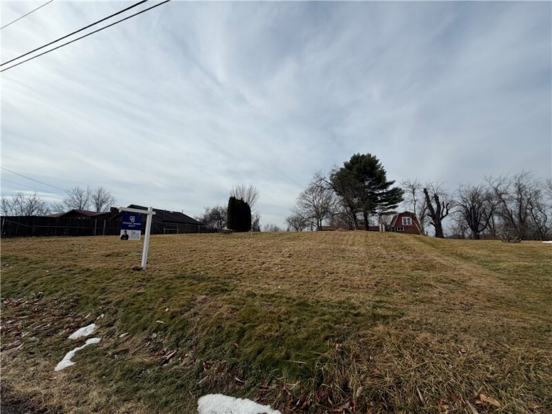 000 Main — photo 3
