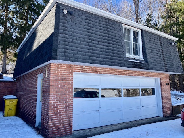 219 Meadow Drive — photo 3