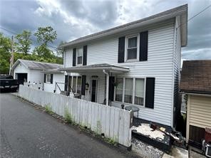42 Walnut Ave — photo 2