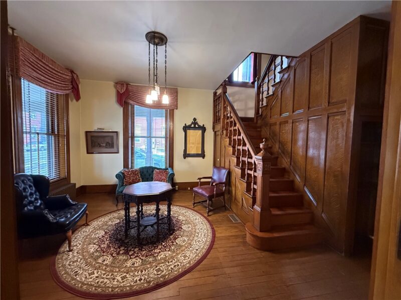 205 E High Street — photo 4