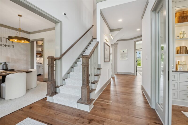 1002 Sonoma Drive — photo 3