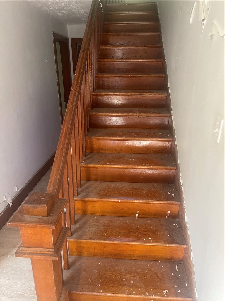 102 Turnbull Ln — photo 5