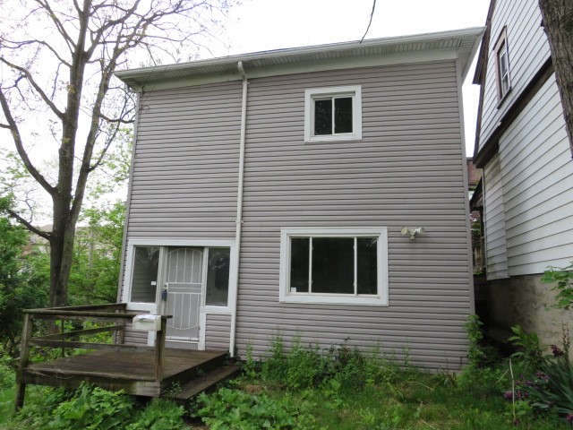 301 Paur St — photo 1