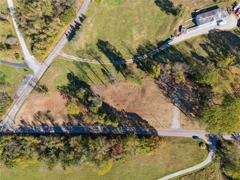 4251 Hilty Road — photo 4