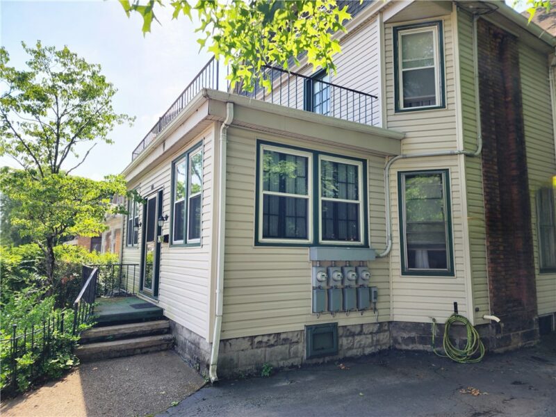 408 E Garfield Ave — photo 2