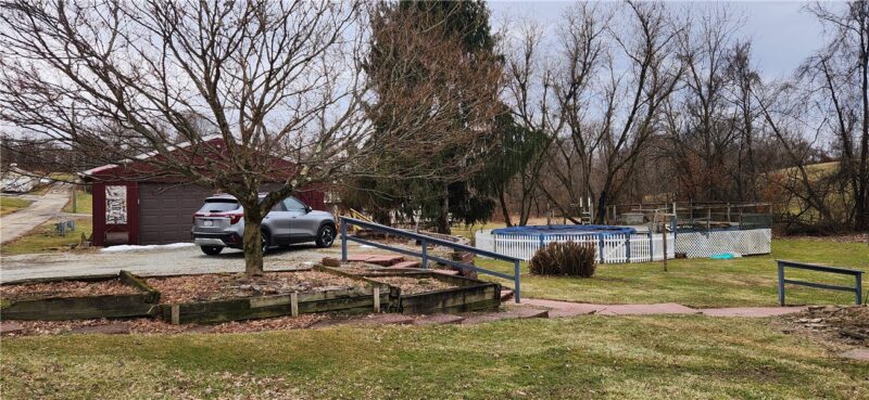 601 Route 136 — photo 8
