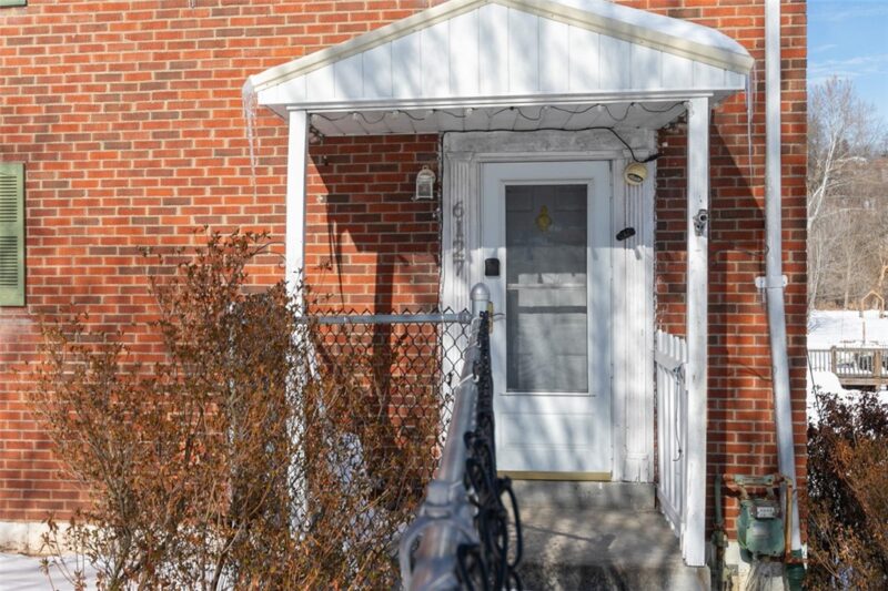 6127 Smithfield St — photo 3