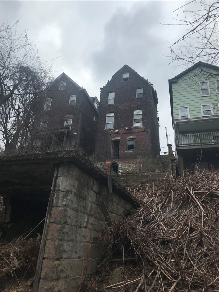2258 Hawthorne Ave — photo 7