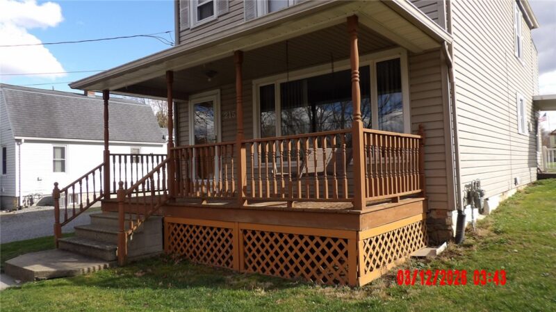 215 W Park St — photo 4