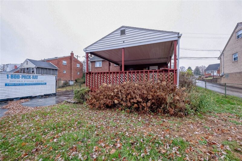 609 Regency Dr — photo 4
