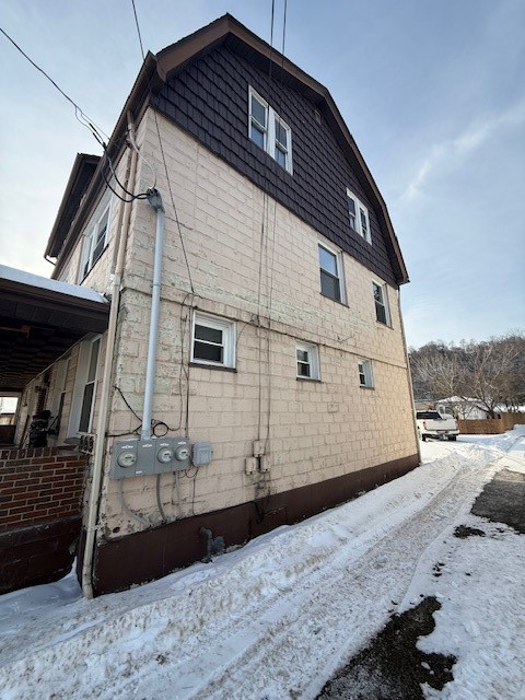 393 Lowber Rd — photo 3