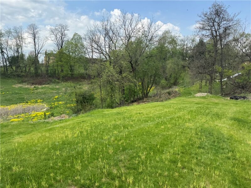 Lot 129 116 Harrowgate Lane — photo 2
