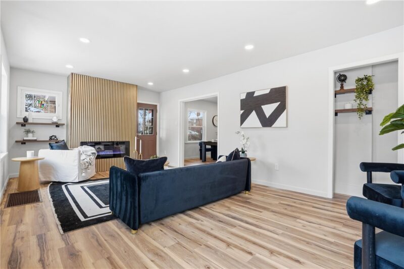 469 Kenmont Ave — photo 4