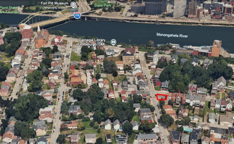 239 W Sycamore St — photo 3