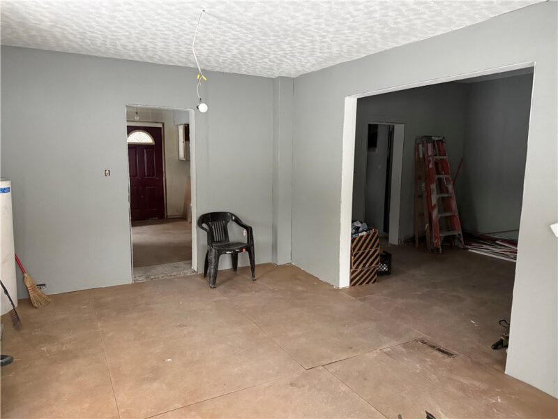 1118 Wallis Ave — photo 3