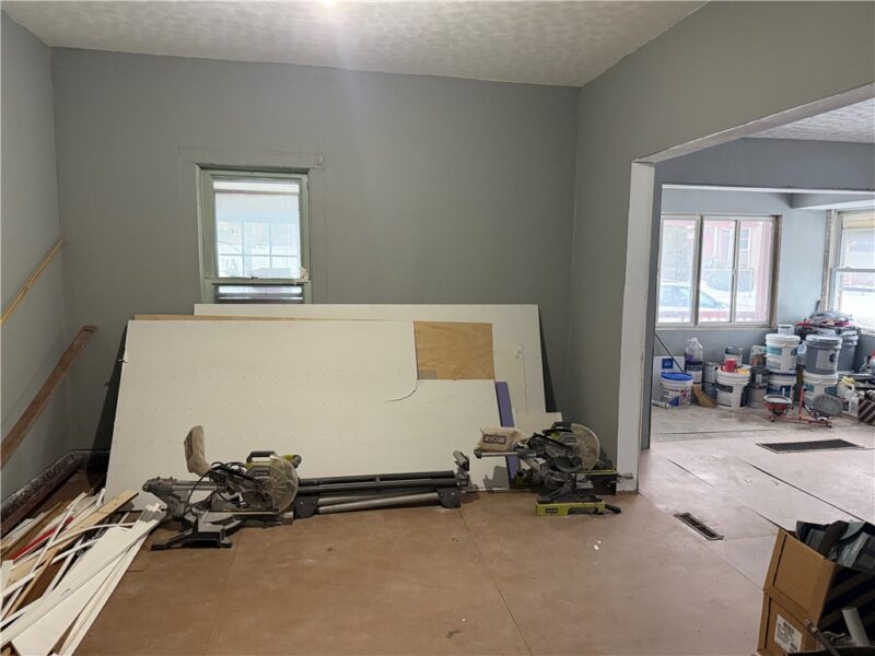 1118 Wallis Ave — photo 4
