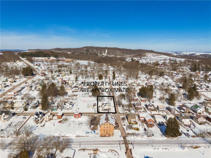 451 Main St — photo 5