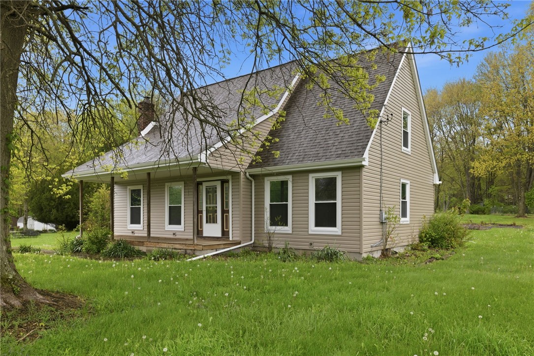 2104 Pulaski Road — photo 1