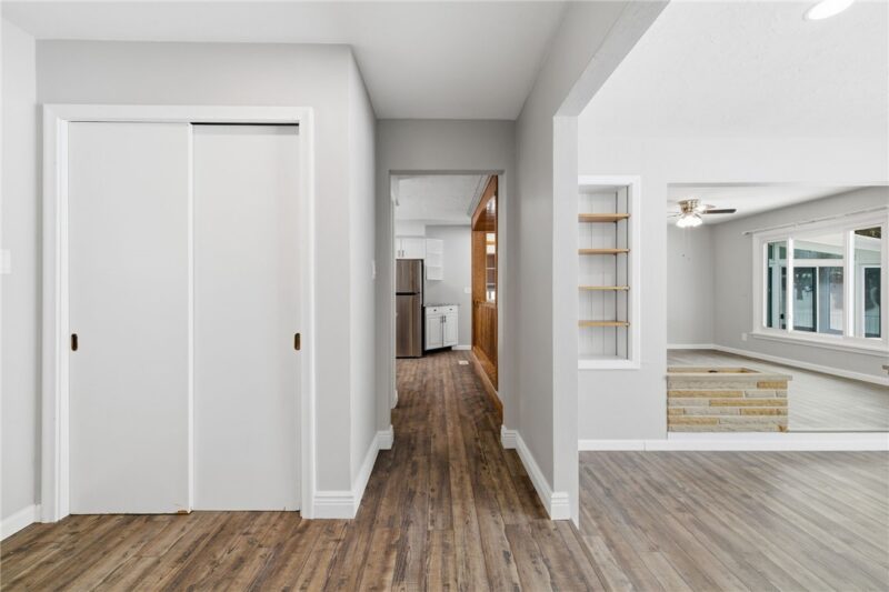214 Sunset Drive — photo 4