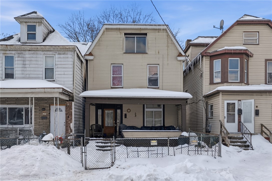1233 Kenneth Avenue — photo 1