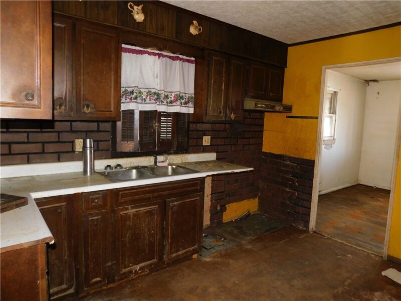 120 Bailey Avenue — photo 5