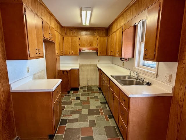 202 N Otter St — photo 4