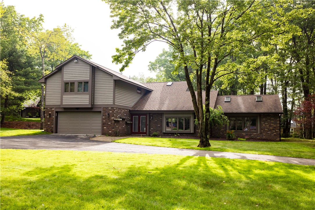 1738 Snowfield Drive — photo 1