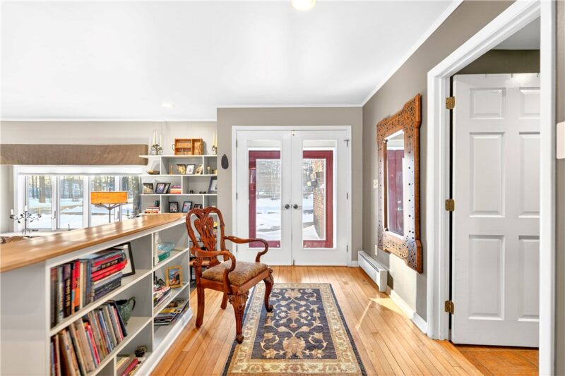 1738 Snowfield Drive — photo 4