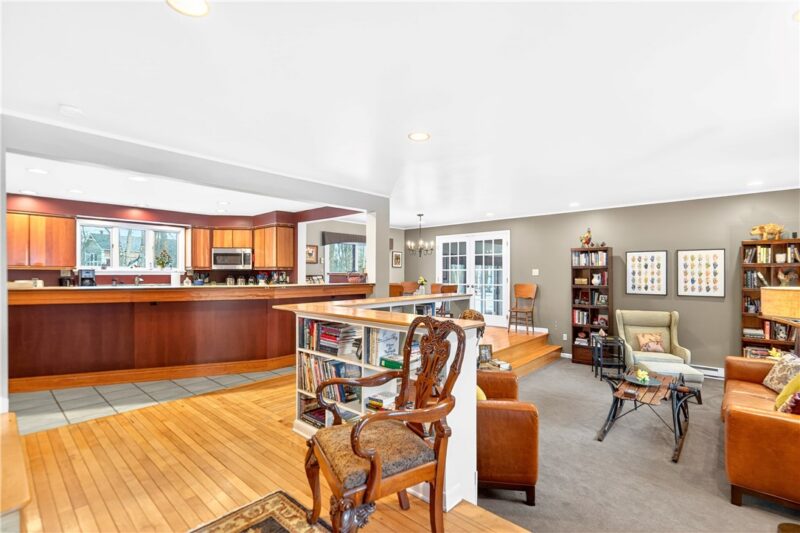 1738 Snowfield Drive — photo 5