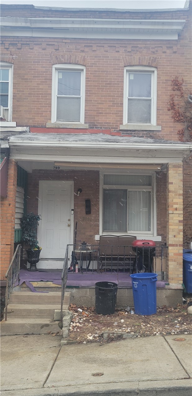 799 Cherokee St — photo 1