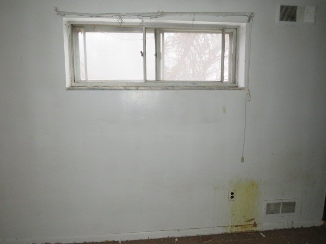 326 Jean Dr — photo 2