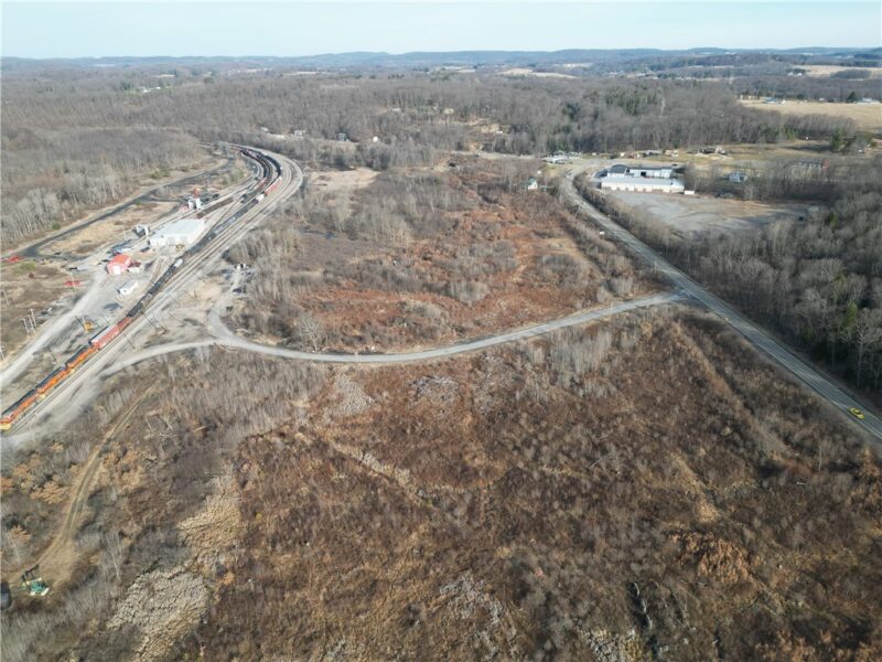 238 Rikers Rd — photo 5