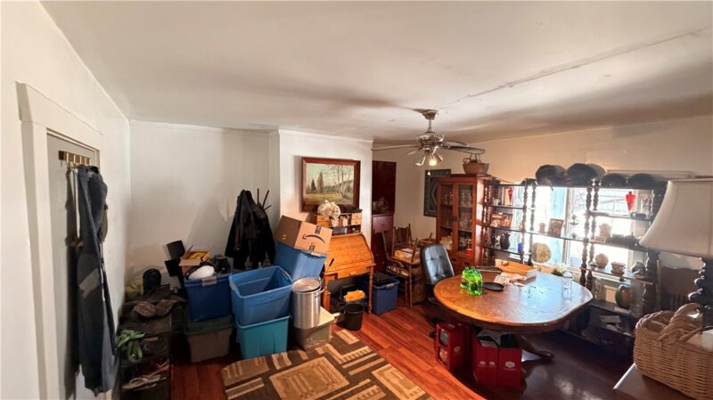 327 Lowell St — photo 6