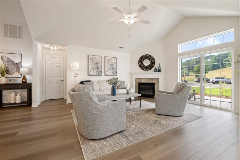 1020 Autumn Woods Drive — photo 7