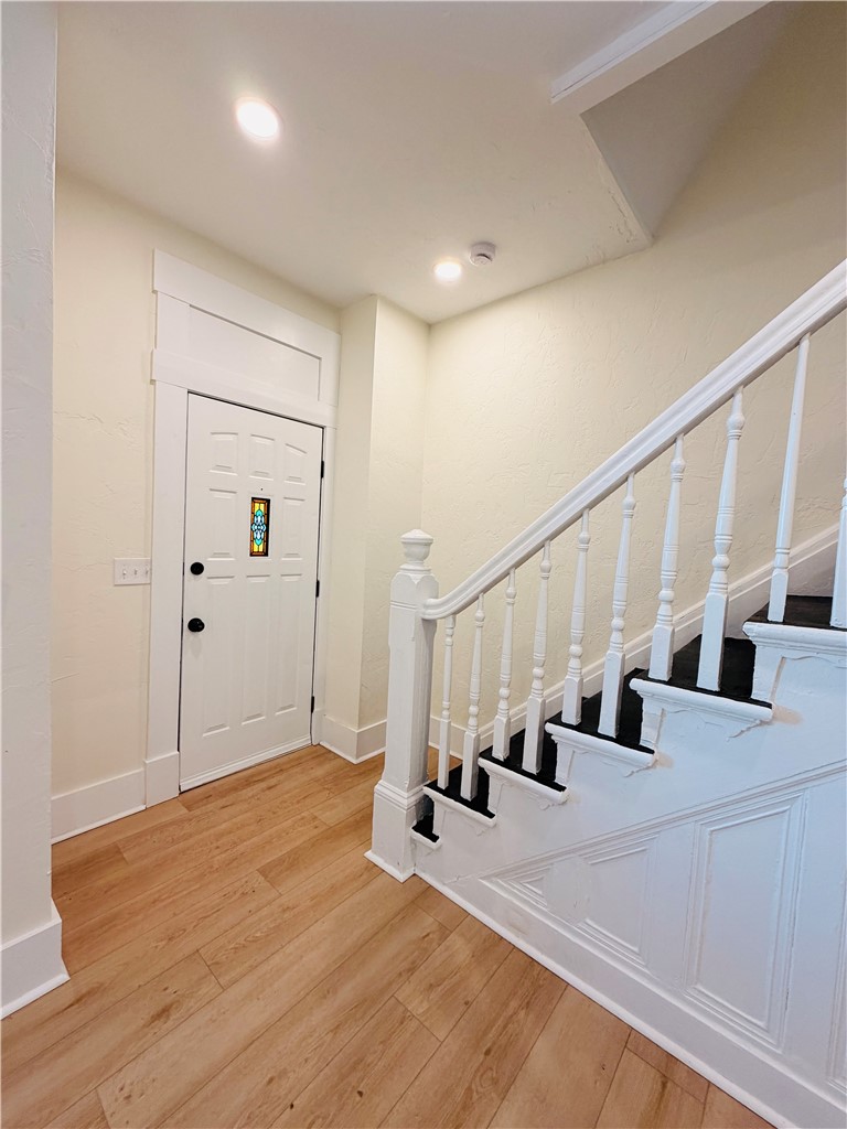 5473 Kincaid St — photo 5