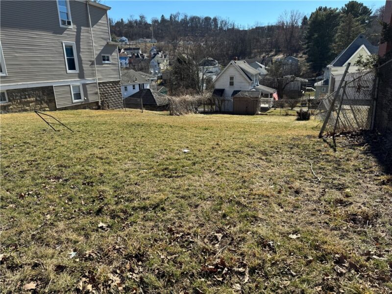 644 E MAIDEN STREET — photo 4