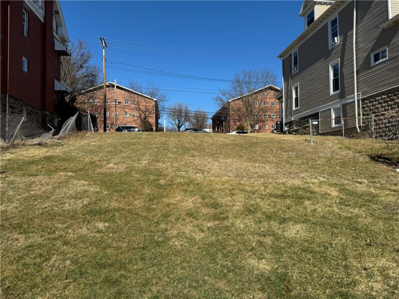 644 E MAIDEN STREET — photo 5