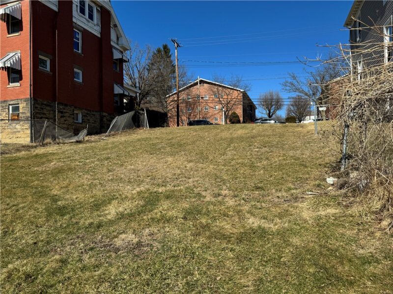 644 E MAIDEN STREET — photo 6