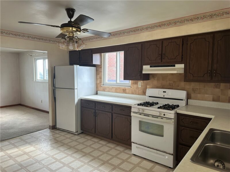 35 Perry St — photo 4