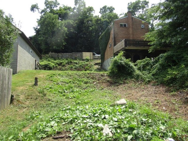 7231 Baker Street — photo 3