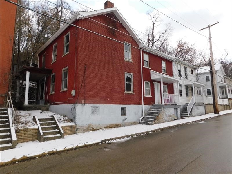 207 4th Street — photo 2