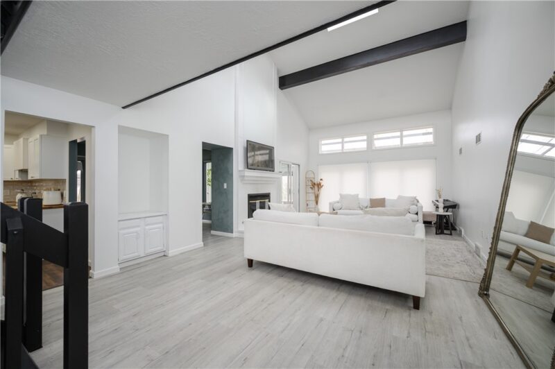 219 La Grande Dr — photo 4