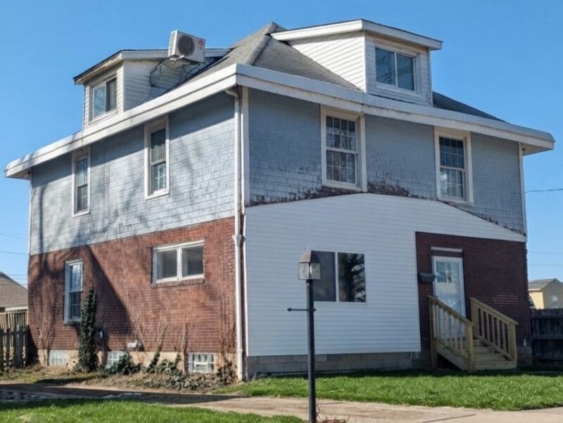 627 Kimball Ave — photo 2