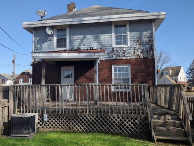 627 Kimball Ave — photo 3