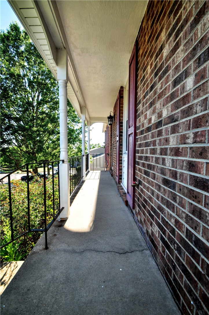 603 Meade Dr — photo 6
