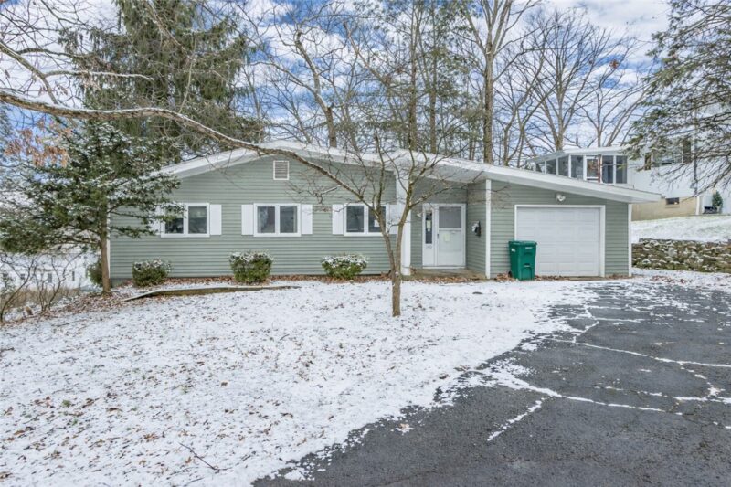 1180 Chestnut St — photo 2