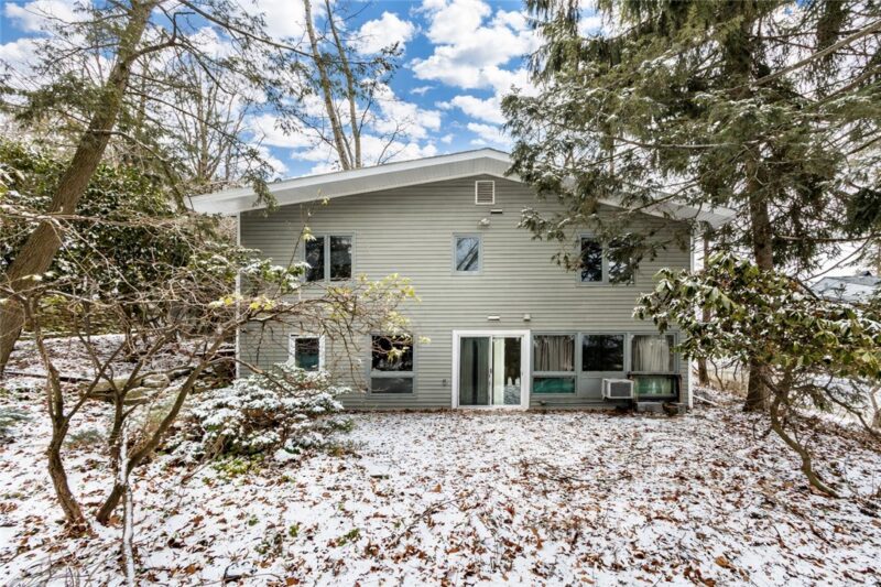 1180 Chestnut St — photo 4