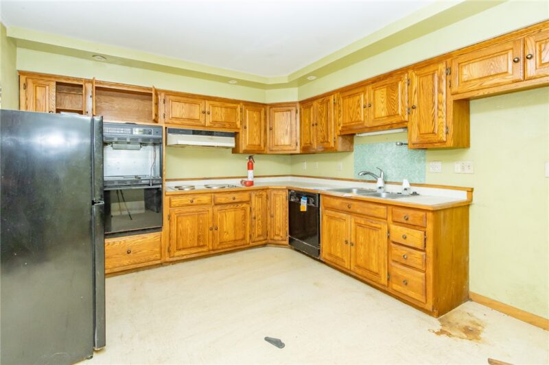 1180 Chestnut St — photo 7