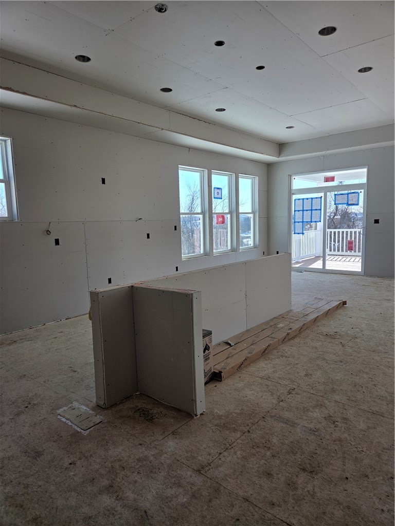 695 Ridge Avenue — photo 3