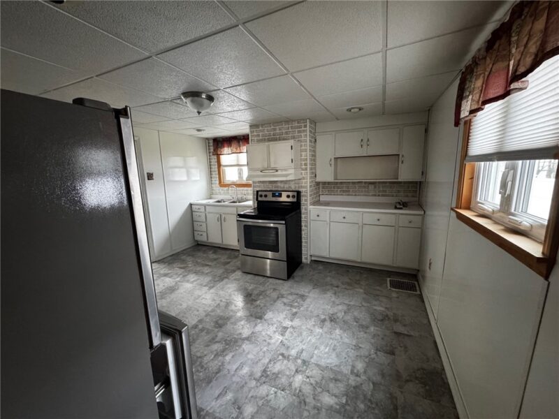 58 E Wine St — photo 6
